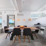 Canyon View *